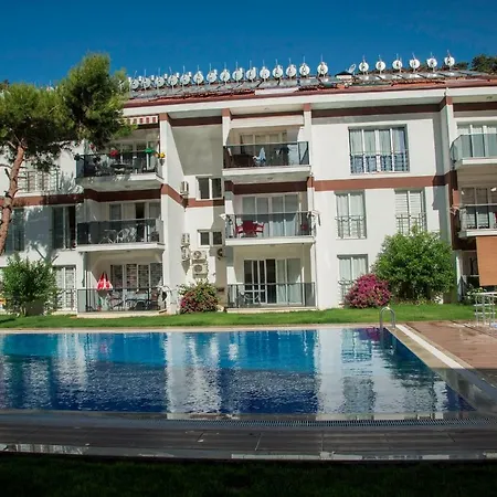 Lovely 1+1 Apart With Large Pool Appartamento *