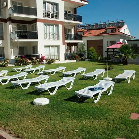 Appartamento Lovely 1+1 Apart With Large Pool